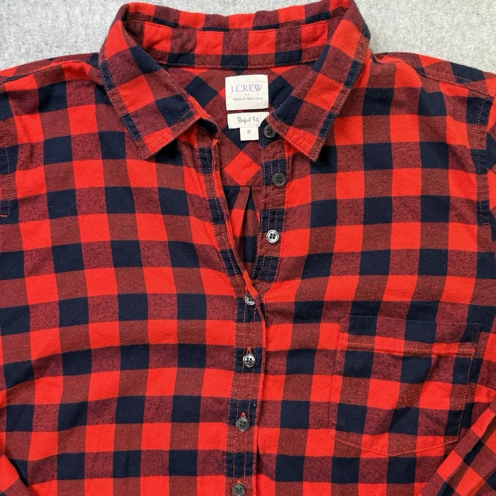 J‎ Crew Womens M Red Black Buffalo Plaid Flannel Collared 1/2 Button Shirt Top